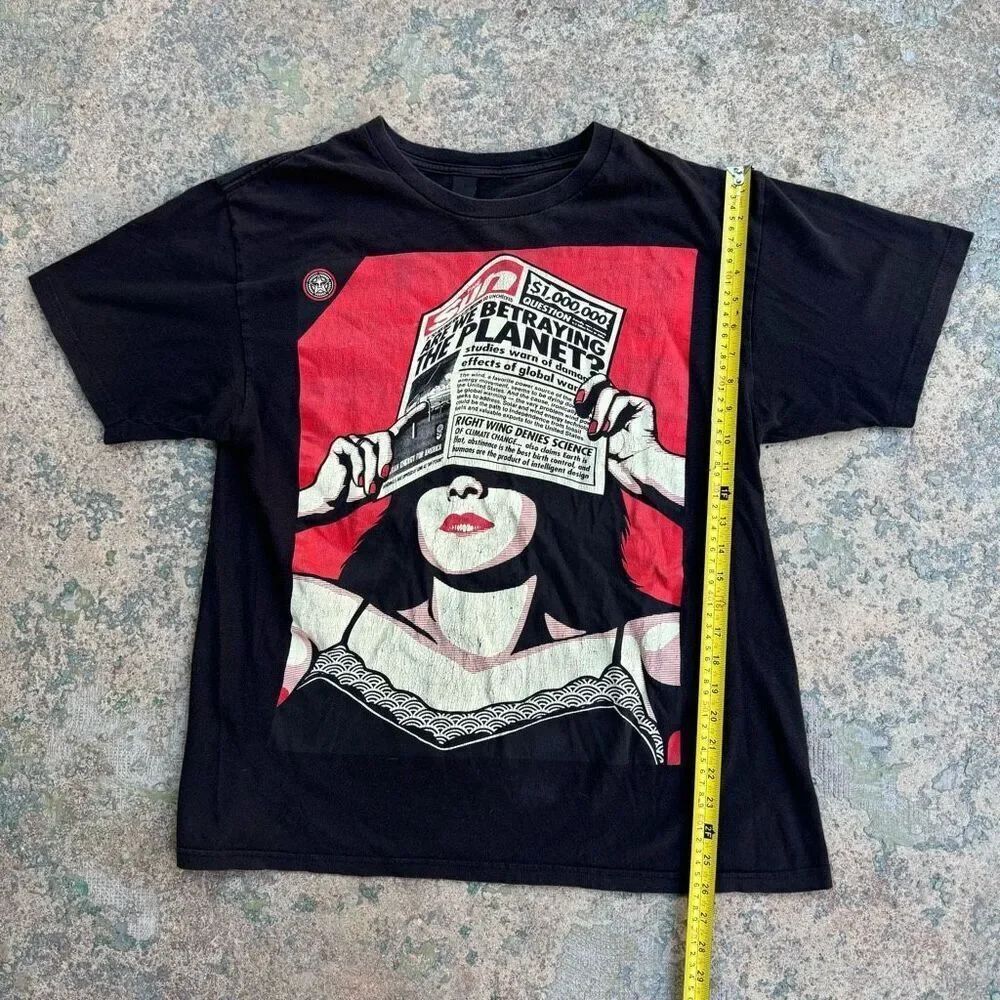 Obey Worldwide Betraying The Planet Y2K Skater Shirt
